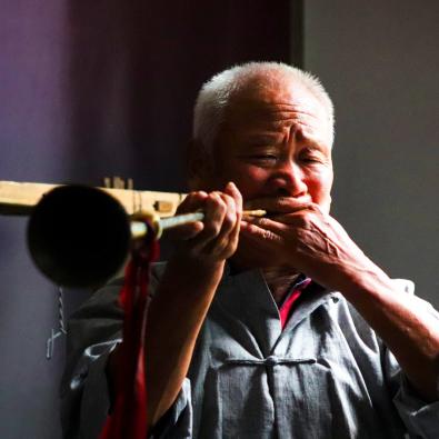 AU Kin Long’s winning work (A Shaanxi old artist performed “Huayin Lao Qiang”, which is inscribed onto the national list of Intangible Cultural Heritage)