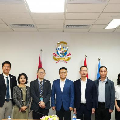 熱烈歡迎龍崗區統戰部及深圳建文外國語學校蒞臨參訪