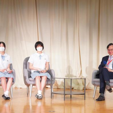 Meeting with Scientist — Professor Lo Yuk Ming