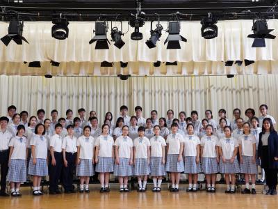 The Secondary School Choir won a Gold Award in the Joint School Music Competition 2022.