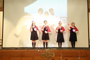 18-19_Christmas celebration
