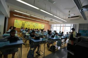 18-19 Grade 6 mock school day