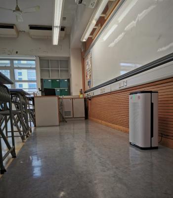Air purifiers in homerooms