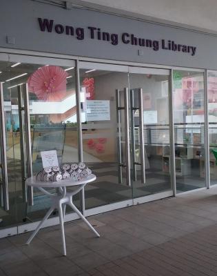 Cheer-up gift for G12 students