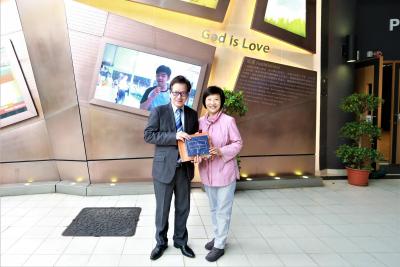 Visit by Department of Physical, Health and Arts Education of Ministry Education