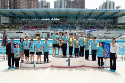 The 9th Aquatic Meet of the Primary Division was held at the Ma On Shan Swimming Pool on 10 April 2025.  Hong Kong China Swimming Team Member and 3-time Olympian Ms. Camille Cheng Lily Mei was the Guest of Honour of the Prize Presentation Ceremony. The highly anticipated event showed students and parents turning early in the morning with their enthusiasm and excitement clearly visible on their happy faces. From the spectator stands, students cheered enthusiastically for the swimmers from their houses. The s