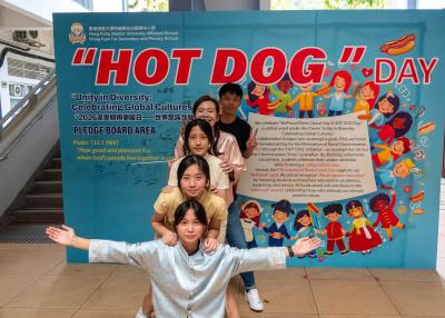 ✨A-School WeProud Dress Casual Day X HOT DOG Day🌭