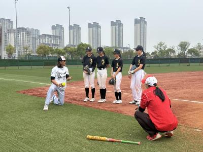 <<⚾Boys’ & Girls’ Softball Team Recharge from a 7-Day Training Camp in Nanjing!>>