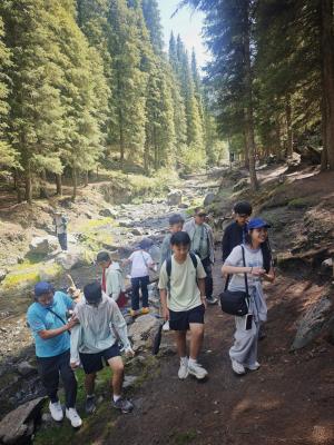 🌏 新疆研習日記｜天山天池 🏕️