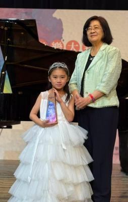 <<🎶Oversea Triumph: 1B Student Lai Sum Yui Ivana Wins Three Championships at Asian Aegean Sea Music Competition Grand Final🏆>>