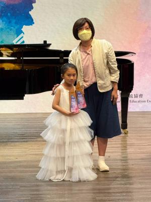 <<🎶Oversea Triumph: 1B Student Lai Sum Yui Ivana Wins Three Championships at Asian Aegean Sea Music Competition Grand Final🏆>>