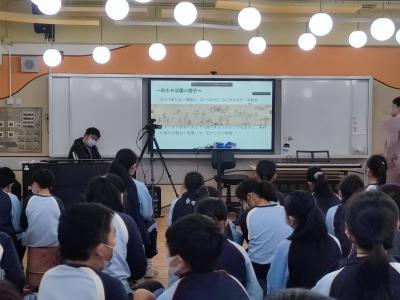Online Exchange with Japanese International School