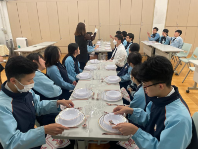 Social Etiquette Workshop – Table Manners