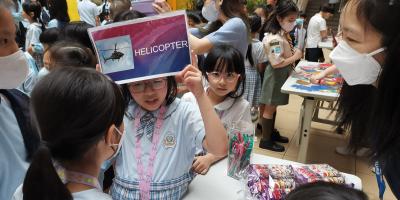 English Week: From “Let It Go!” to “Please Don’t Let Me Go”