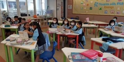 English Week: From “Let It Go!” to “Please Don’t Let Me Go”